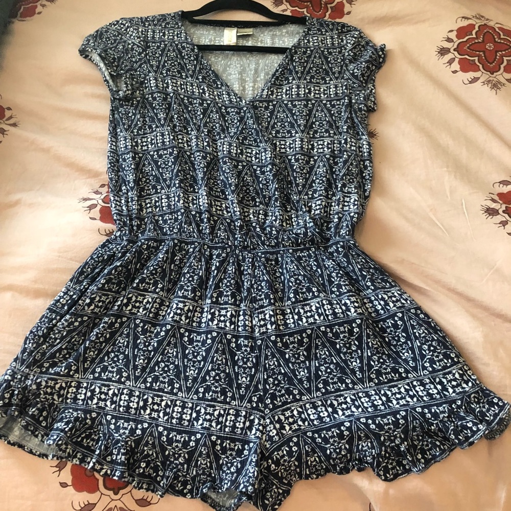 Perfect causal romper